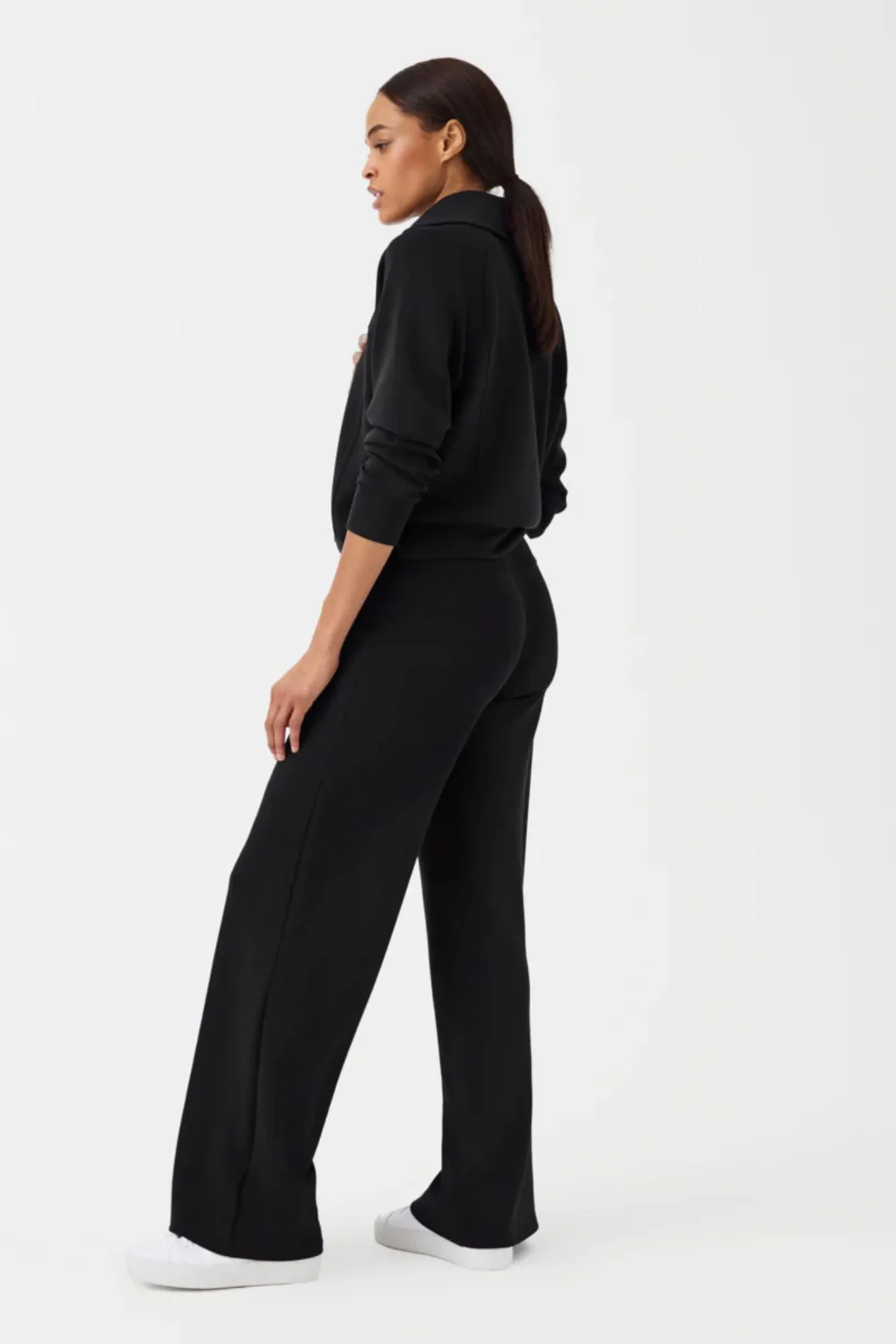 Air Essentials Wide Leg Pant