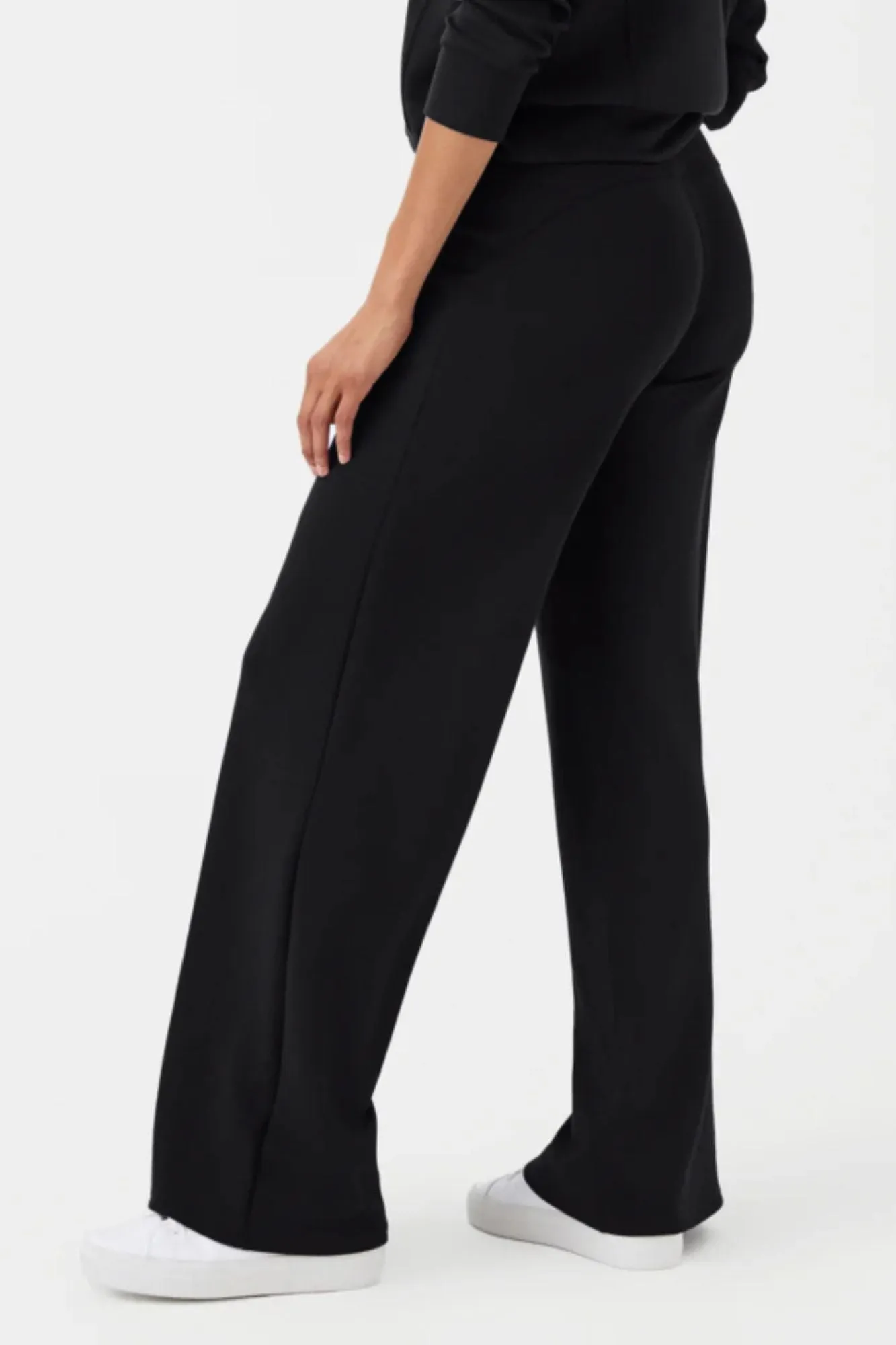 Air Essentials Wide Leg Pant