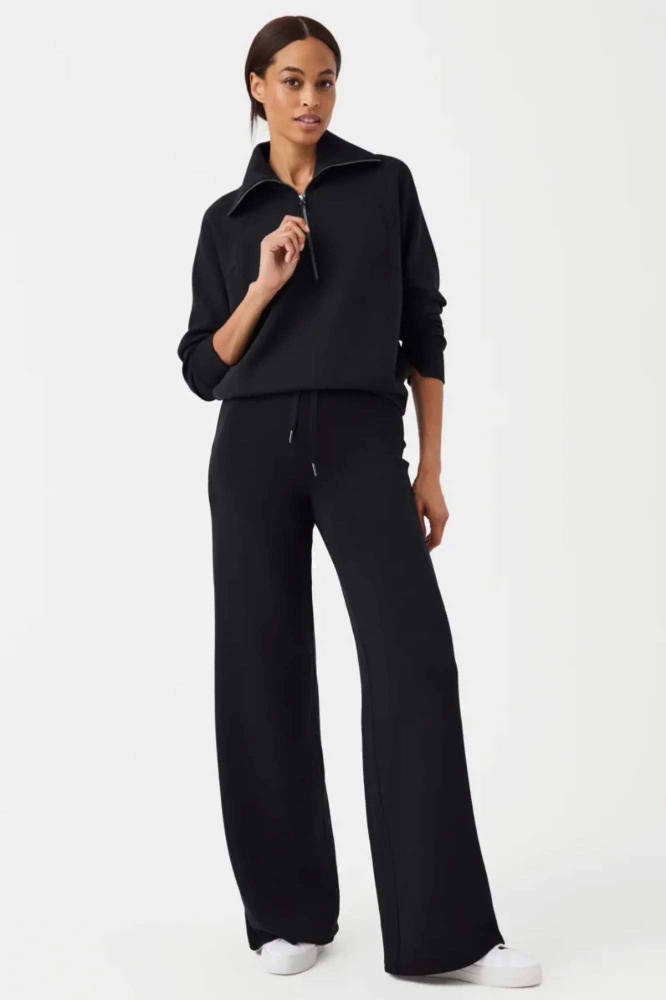 Air Essentials Wide Leg Pant