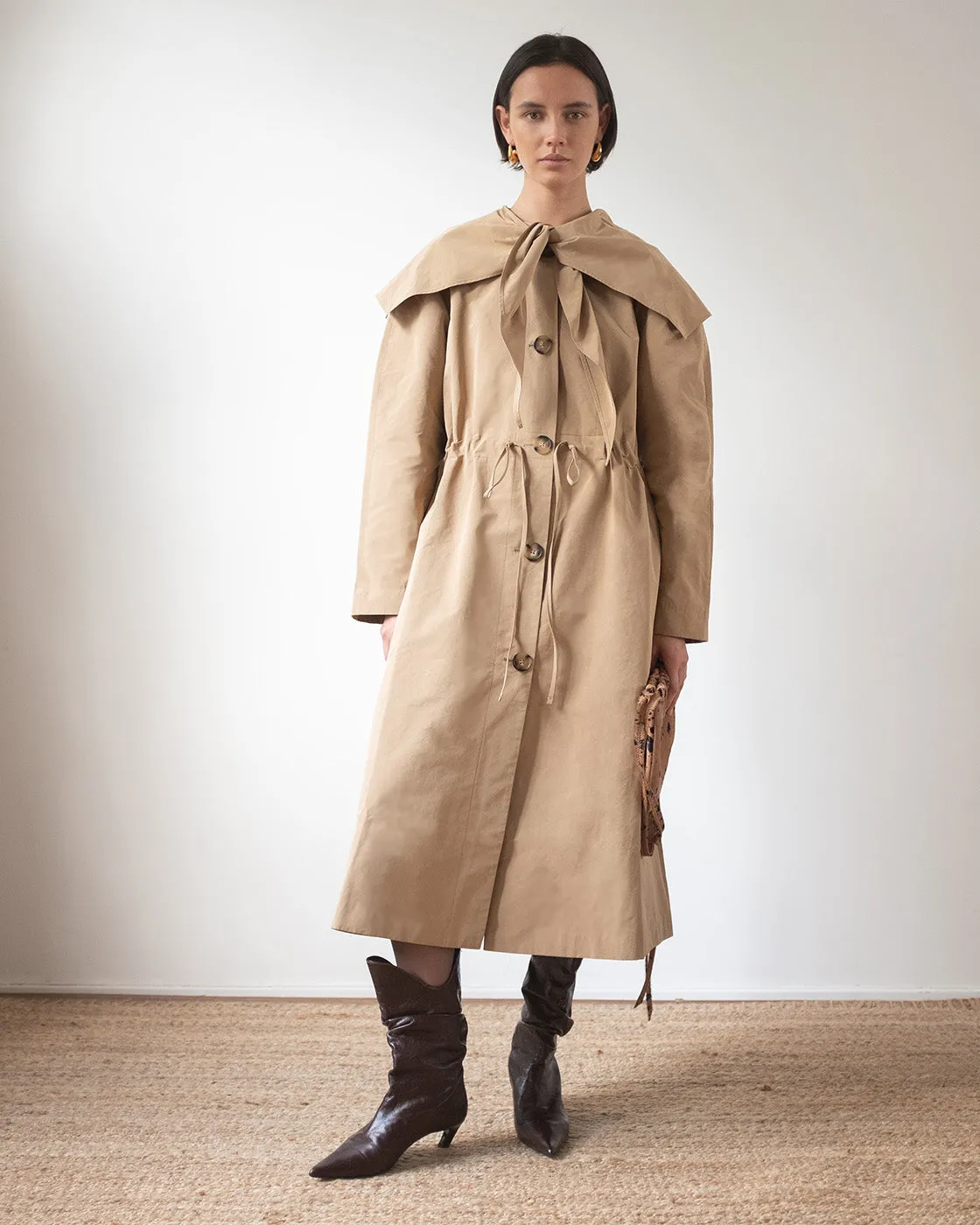 Alana Trenchcoat Taffeta Sand