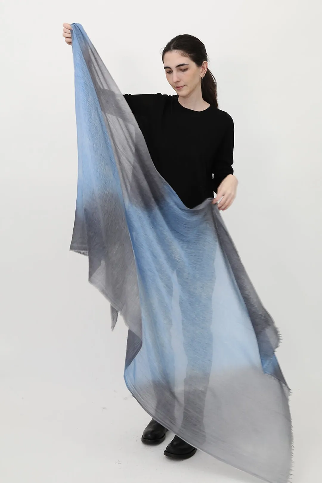 CHARCOAL MAVI SCARF IN HAND DYED CASHMERE