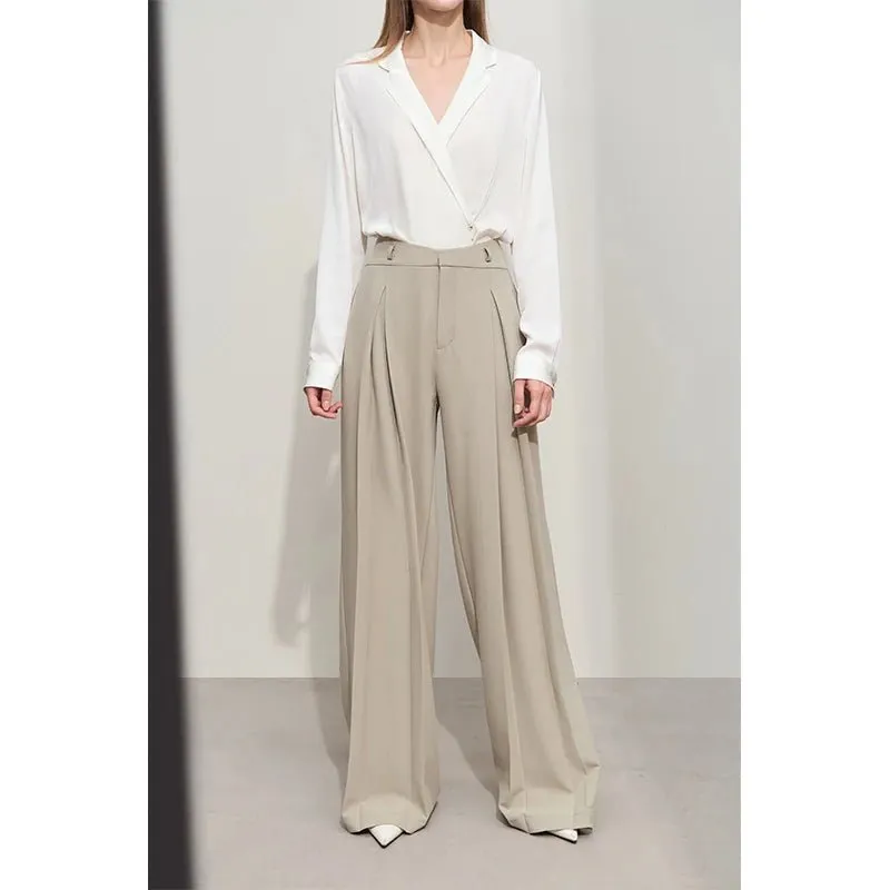 Minimalist Wide-Leg Pleated Pants