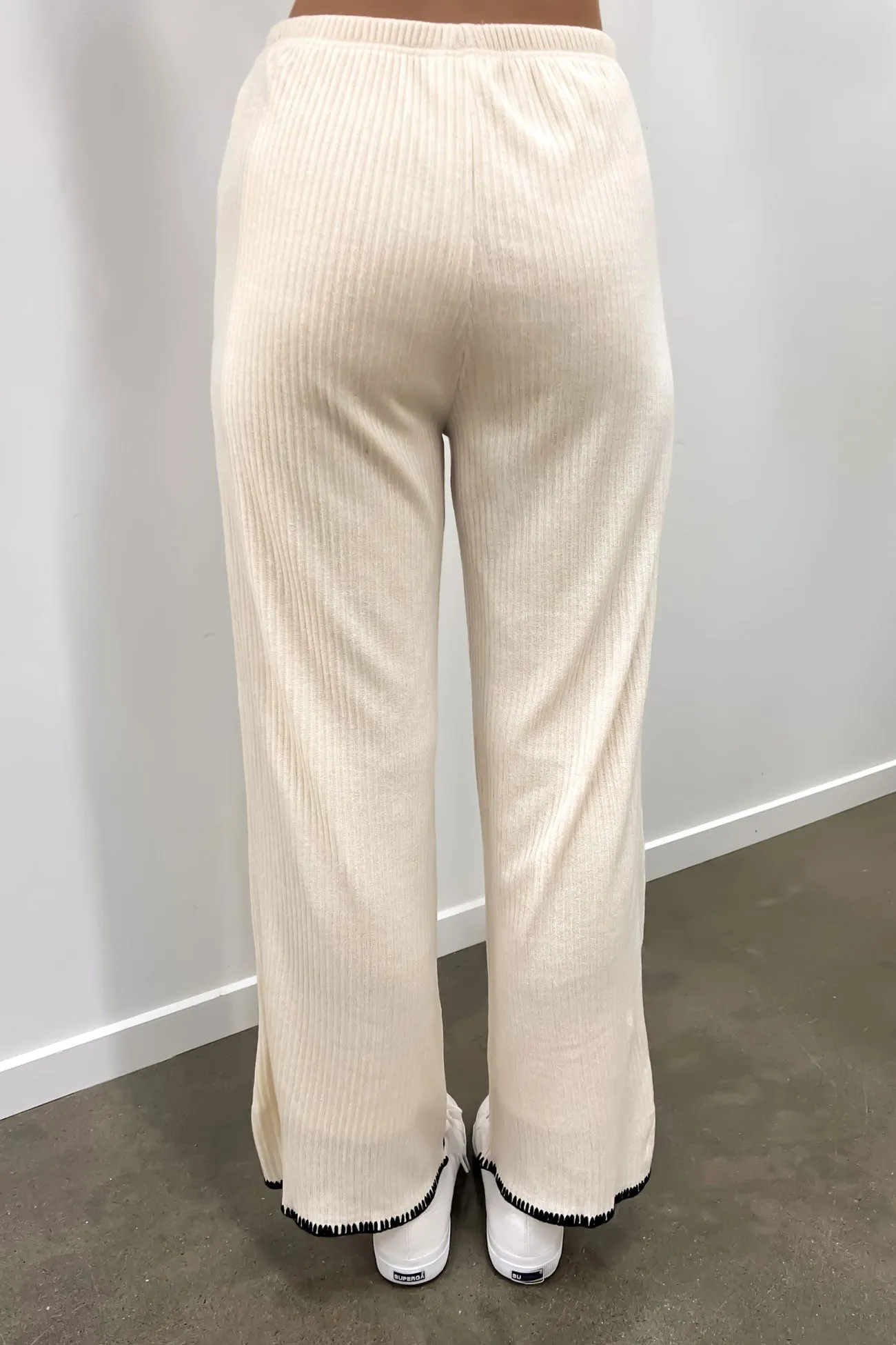 Naomi Ribbed Set Beige