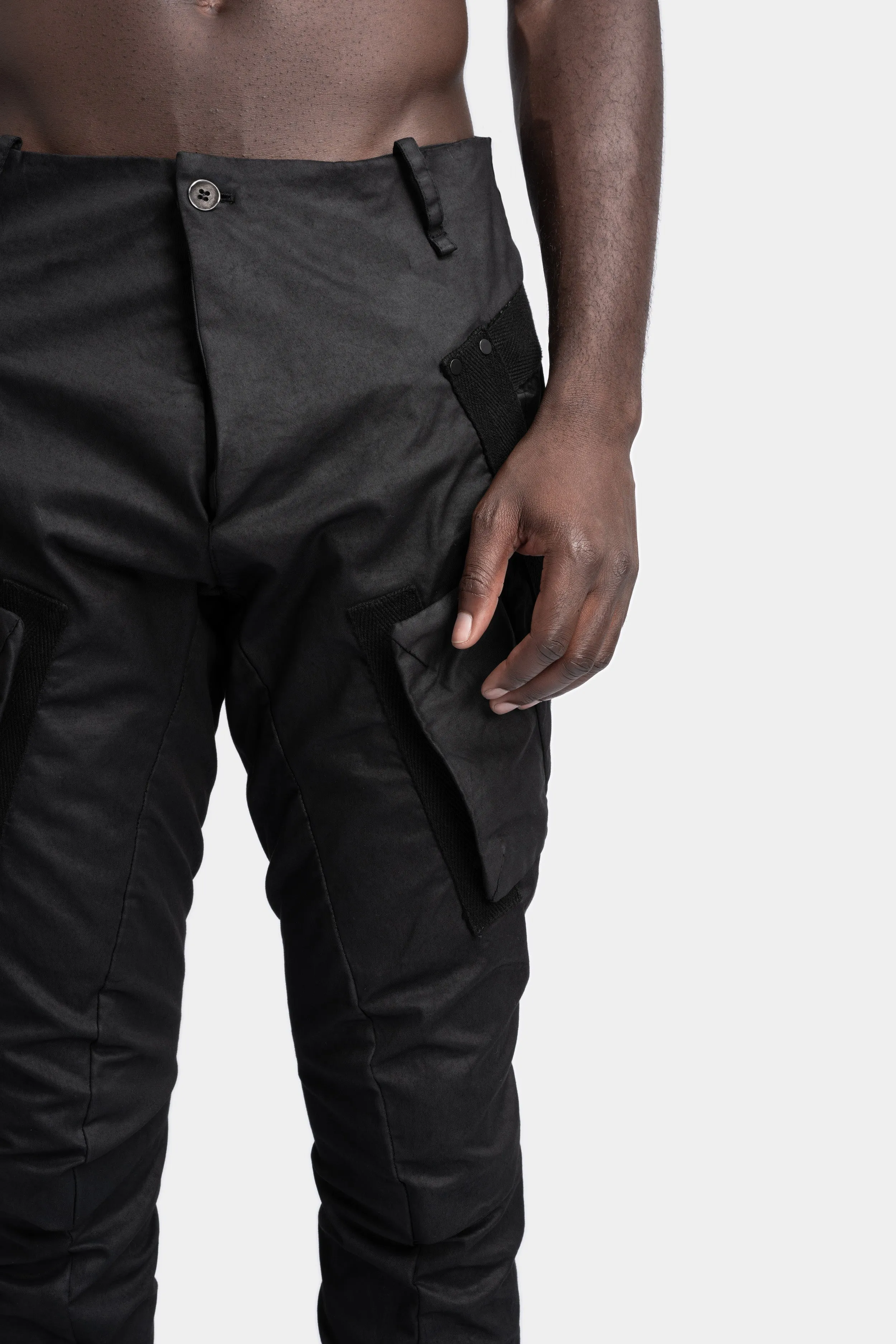 Twisted legs scar-stitch cargo pants